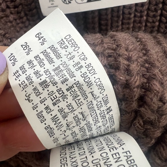 Embroidered Floral Knit Sweater cardigan - Picture 9 of 9